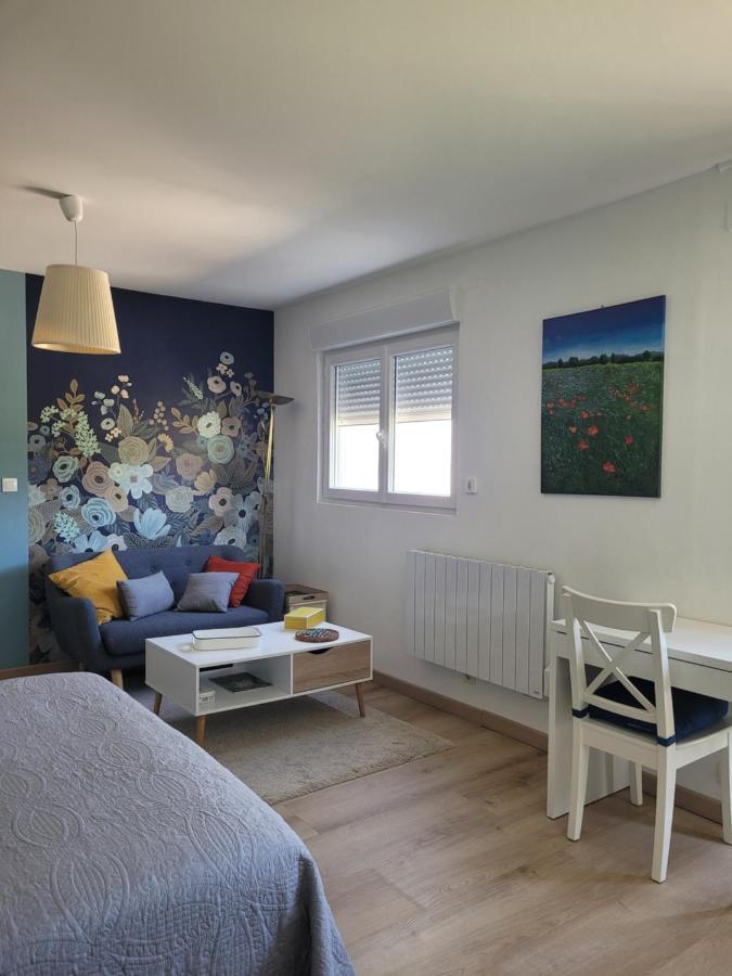L'Atelier 7 Bed & Breakfast Saintes Ngoại thất bức ảnh